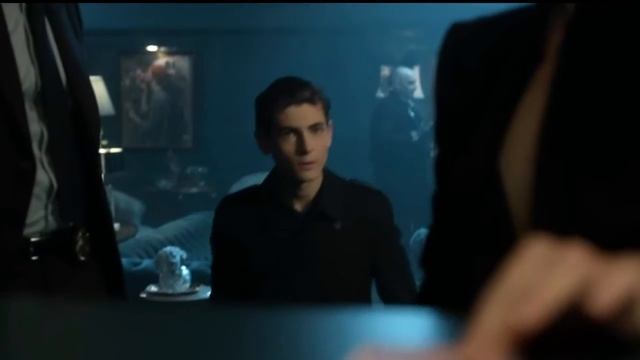 MacGregor Games Playing Cards as TV Props смотреть онлайн