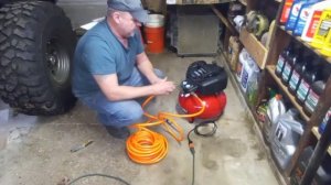 Porter Cable compact air compressor 6 gallon 150psi unboxing, testing and review