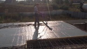 Виброрейка в работе