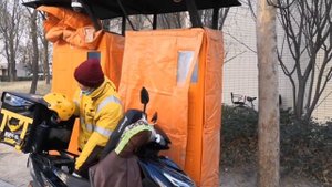 Замена аккумулятора на станции. #электровелосипед #электротранспорт #электроскутер