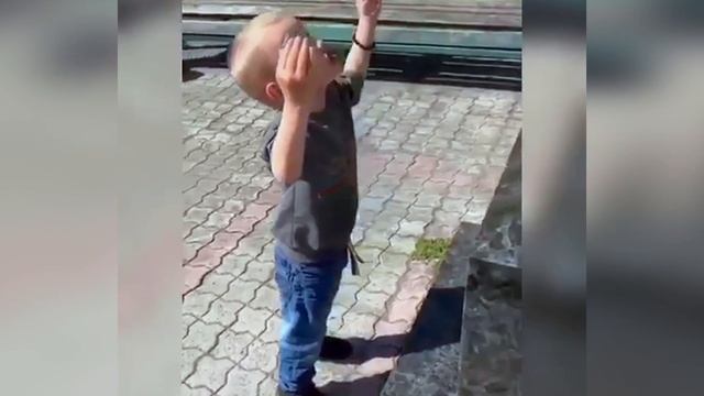 Всех Россию любящих смотреть онлайн