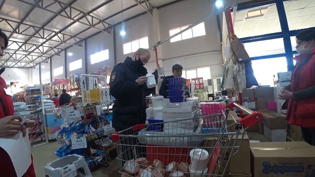 ЗАШКВАР МАГАЗИНА ДОБРОЦЕН / ТУХЛЯК ДЛЯ ГРАЖДАН НА ИХ ДЕНЬГИ смотреть онлайн