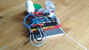 2 цилиндровый пневмо-двигатель из LEGO