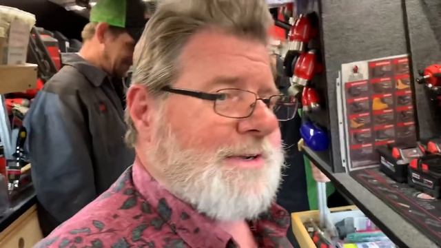 Joe’s AllStar Tools: World’s Most Expensive Light Bulb, Gearwrench Mini Torx and Screwdrivers, Plie смотреть онлайн