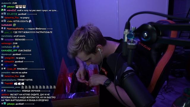 БРАТИШКИН РАСПАКОВЫВАЕТ ФИГУРКУ ЧУЖОГО ЗА 15К смотреть онлайн