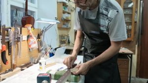 Установка маркеров и ладов на гриф для cigar box guitar #1