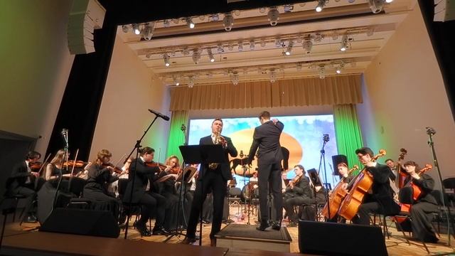 Сергей Риневич - "Жеребёнок" Исп. Владимир Устьянцев (саксофон)
