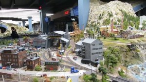 ПИТЕР. ГРАНД МАКЕТ. Самый большой макет с поездами. Saint-Petersburg. Grand layout of Russia .