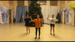 "Мандариновое движение" - новогодний флешмоб от хореографического ансамбля "Мандарин"