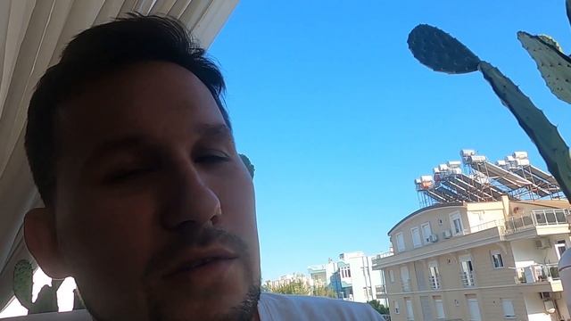 2 день в Анталии - море, такси, кафе, коты, цыгане