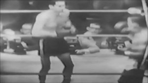 Sugar Ray Robinson - Footwork & Defense Highlights