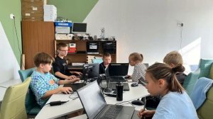 Компьютерная графика и Пресс-клуб. Репортажи МИГ