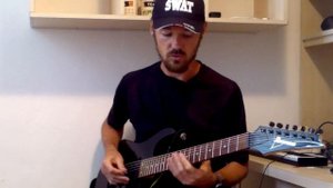 Обзор гитарного микроусилителя Vox Amplug Metal 2