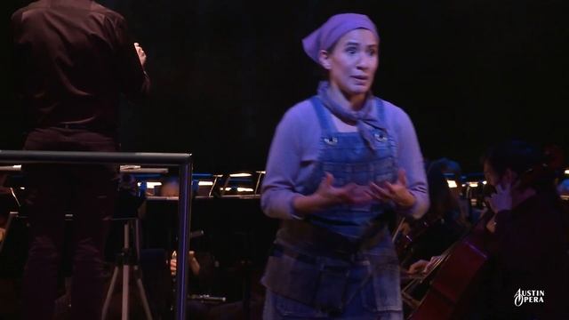 Vanessa Becerra sings Marzelline's aria, O wär ich schon mit dir vereint, from "Fidelio" смотреть онлайн