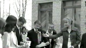 Последний звонок 1999 год Дороховская школа Бежецк часть 2