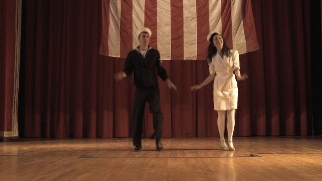 V-J Day Kiss Tap Dance смотреть онлайн