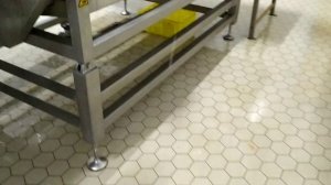 Участок водяного охлаждения тип Kromeka до 9 000 голов в час.