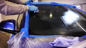 Ремонт и полировка лобового стекла BMW |  GlassGloss&Детехника