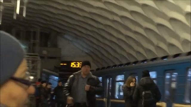 Метро в Харькове стало на полчаса 1 февраля 2019 станция Киевская смотреть онлайн