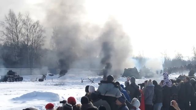 Кубинка. Имитация танкового боя - 2013.02.23 смотреть онлайн