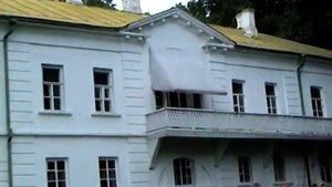 У Толстого в Ясной Поляне
