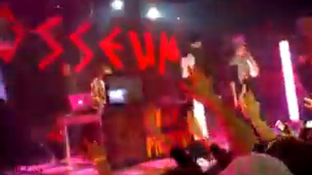 Guf в Луганске 03.02.2011 Colosseum.mp4 смотреть онлайн