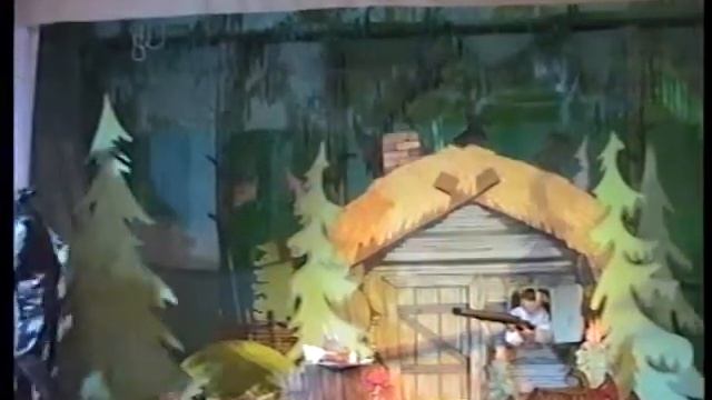 Спектакль "Зайка Зазнайка" 2004 год