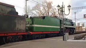 Паровозы "П36-0120" И "Л-3108" отправляются с Рижского вокзала.