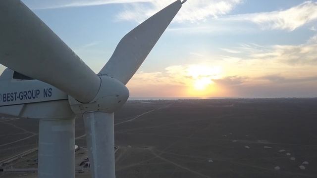 Ветряки в Актау смотреть онлайн