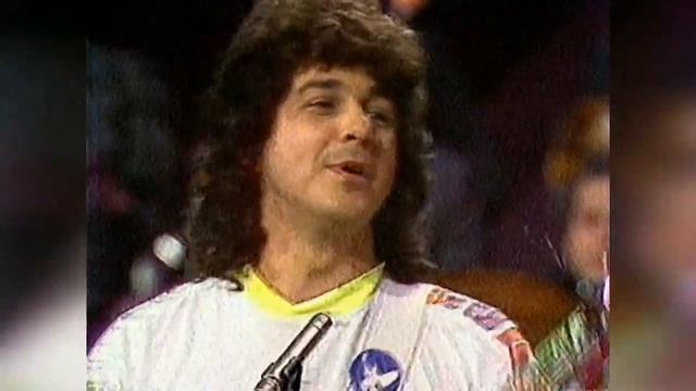 Игорь Саруханов - Алина (Песня года 89, 6 промежуточный выпуск) смотреть онлайн