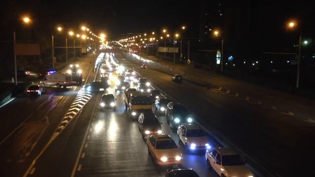 Алматы. Пробка на Саина- Абая смотреть онлайн
