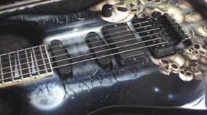 Jackson DK1 Skull Finish Videoview
