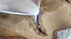 Стол из спила и эпоксидной смолы. Каждый сможет.