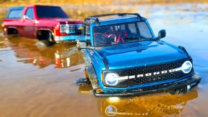 Traxxas TRX-4M против FMS FCX24 и FCX18 RC Безумие в Грязи и Воде! 💦