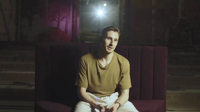 Khromykh Artem -ARTIST CRAVE THEATRE смотреть онлайн