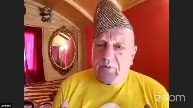 ЛЕО БАССИ: Убедить человека смеяться. Встреча от худпроекта Импрессивная клоунада.