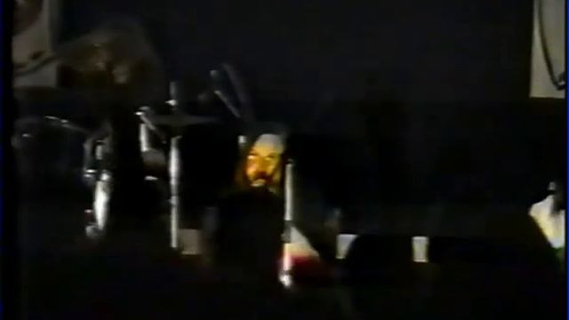 Гражданская Оборона - Концерт в Новосибирске, Кинотеатр "Аврора", 15.05.1999