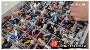 💉Fully Vaccinated | CROCS Outlet - Bailian Outlets Shanghai, China