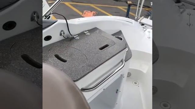 2018 Hurricane 2400 смотреть онлайн