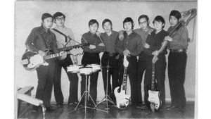 В.И. Мохначевский, ВИА "Чороон". Песня "Эн хаарга сардаана ууннэрдин".