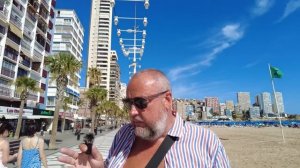 Окупасы в Бенидорме: кто эти люди и как им удалось занять город?