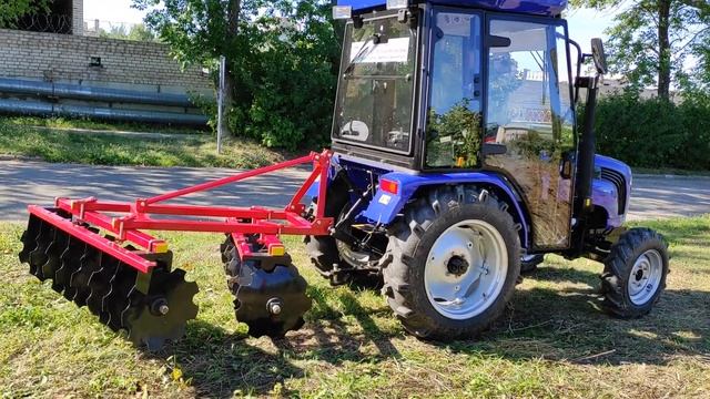 Работа Трактора Ловол ТЕ 354 с бороной дисковой ,BQX 1.5 смотреть онлайн
