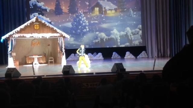 Мюзикл "Музыкальный конверт"от " МакSим "- " монолог Брата Кости " - Костя Раскатов , 20.12.2015 г смотреть онлайн