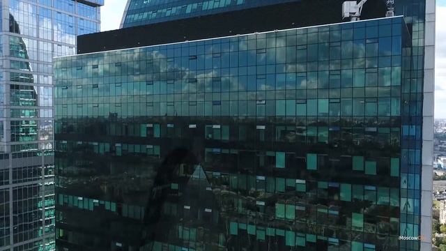 Башня Империя на Пресненской набережной. Аэросъемка.