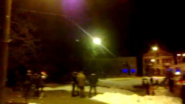 Дубно Новый 2013 Год.3gp смотреть онлайн