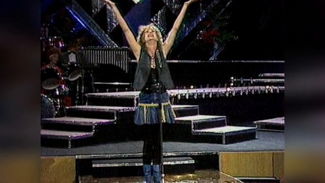 Светлана Лазарева - Трубочисты (Песня года 89, 5 промежуточный выпуск) смотреть онлайн