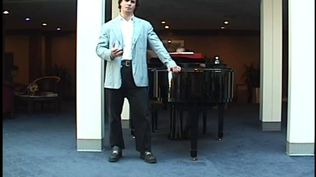 VLADIMIR GUDOV - Aria of Prince Gremin ''Lubvi vse vozrasty pokorny'' from opera EUGENE ONEGIN смотреть онлайн