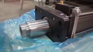 Работа электроцилиндра  FT60 Exlar