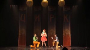 Постановка группового номера - жонглирование мячами, булавами, кольцами