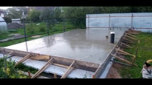 Баня из газобетона на болоте и в одни руки.